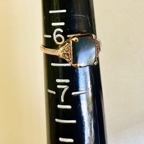 10k Solid Gold Bloodstone Ring - Picture 10 of 11